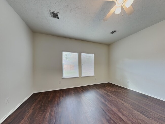 Building Photo - 19715 N Village of Bridgestone Ln