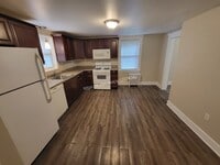 Building Photo - 254 Woodbridge Ave