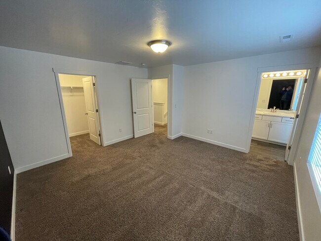 Building Photo - 14796 Rising Star Way