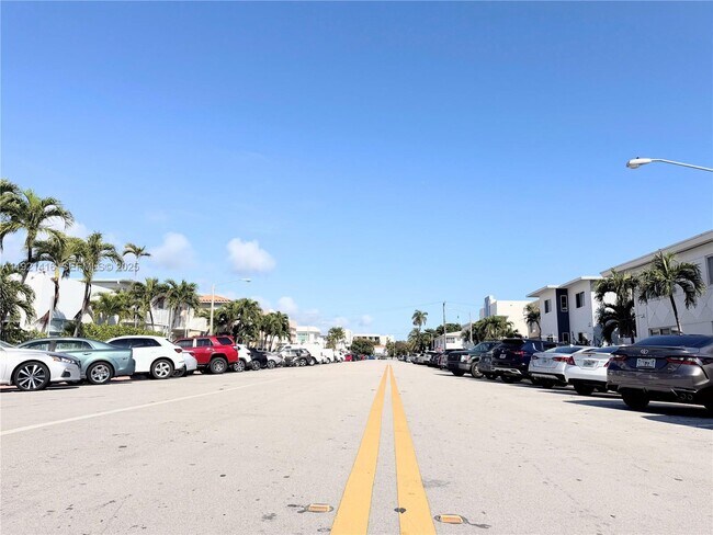 Building Photo - 7325 Byron Ave