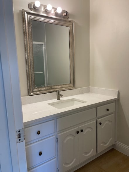 Building Photo - 1608 Janice Dr