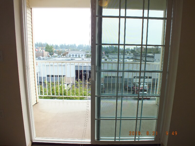 Building Photo - 12549 28th Ave NE