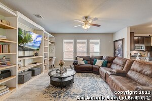 Building Photo - 12927 Shoreline Dr