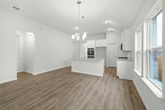 Building Photo - 329 Bright Star Ln