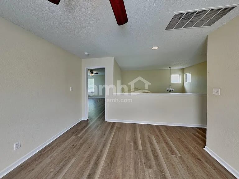 Building Photo - 1347 Egret Ln
