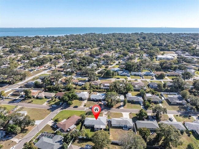 Building Photo - 765 56th Ave S