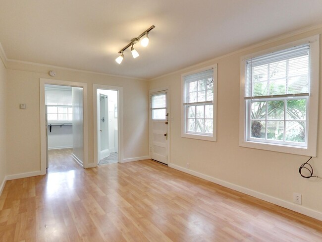 Primary Photo - 1730 Pacific Ave
