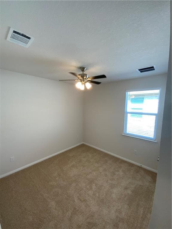 Building Photo - 252 Sunniberg Lp