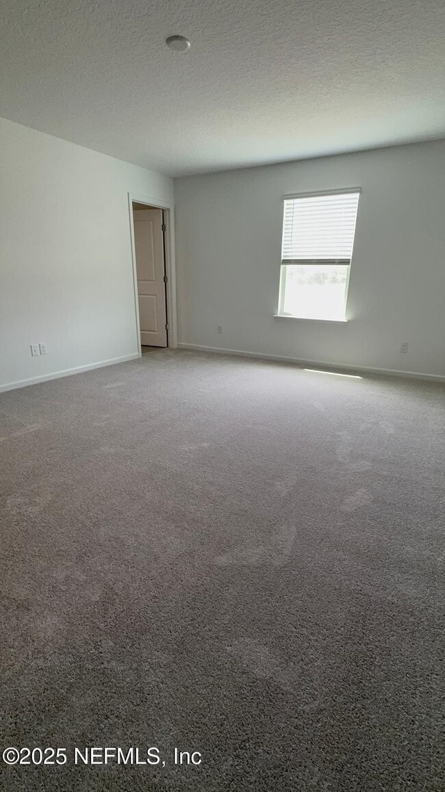 Building Photo - 3970 Silver Hay Ln