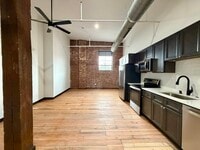 Building Photo - 2017 Chouteau Ave