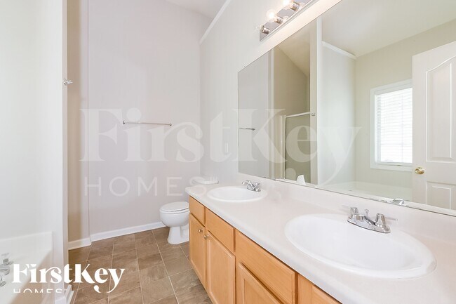 Building Photo - 115 Wills Way