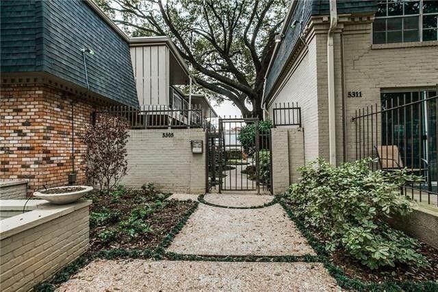 Primary Photo - 5311 Fleetwood Oaks Ave