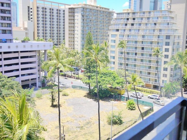 Building Photo - 440 Seaside Ave