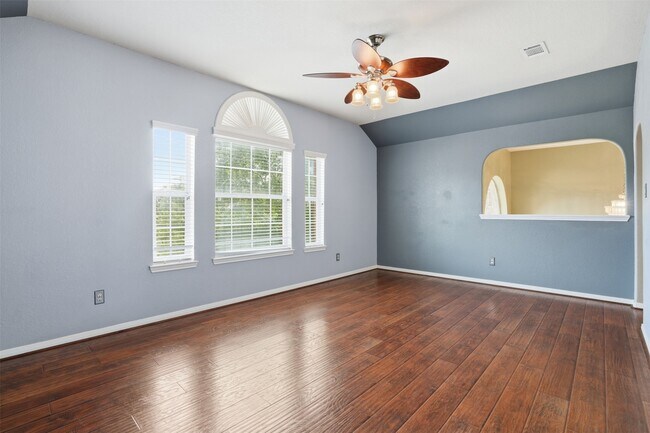 Building Photo - 326 Wild Bird Dr
