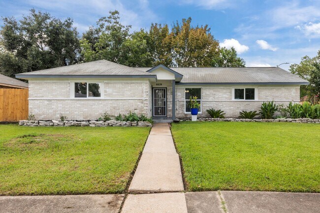 Primary Photo - 6639 Indian Falls Dr