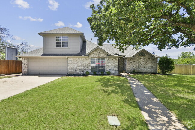 Building Photo - 5208 Gaelic Ct