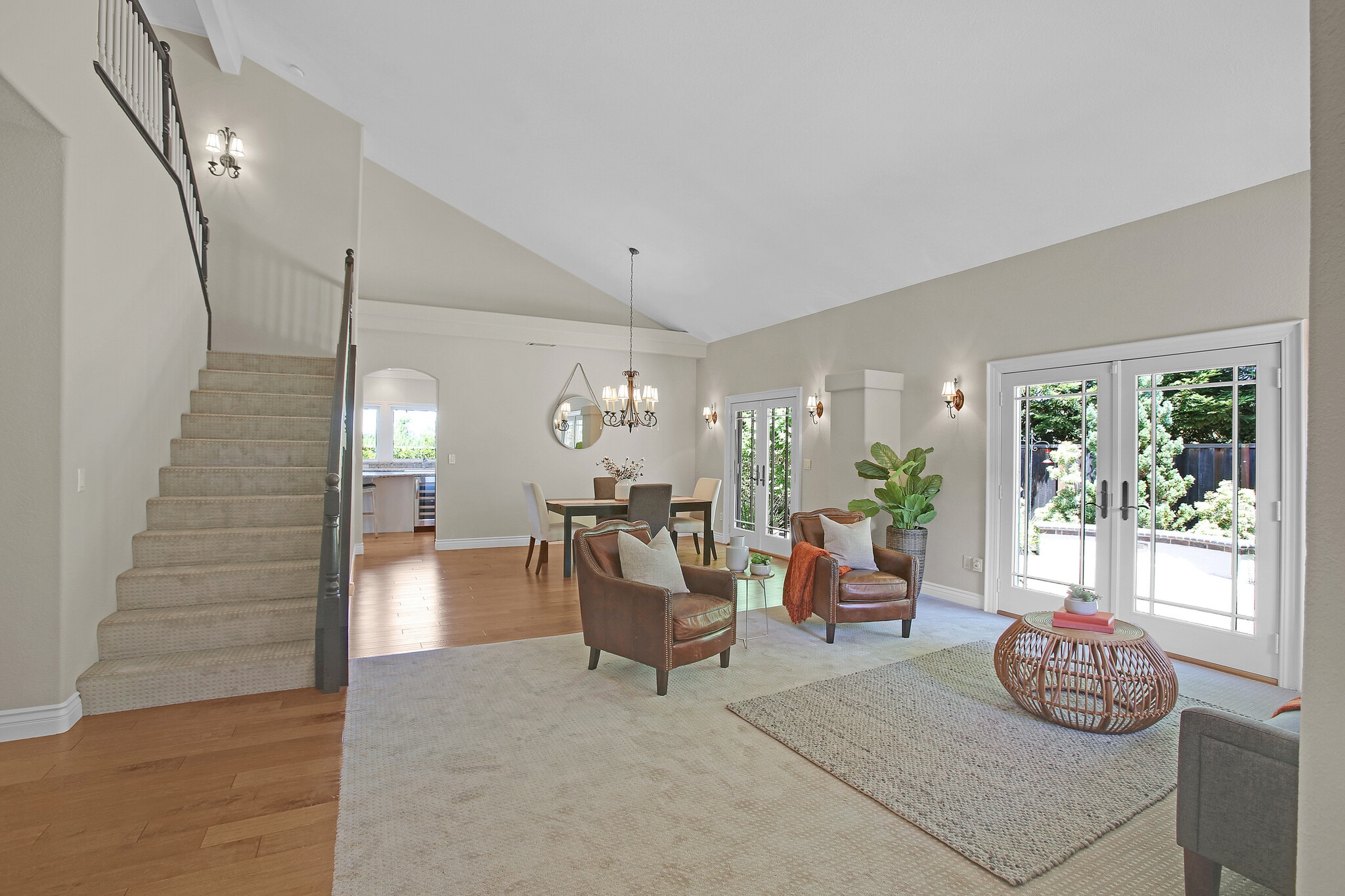 Building Photo - 706 Endsliegh Ct