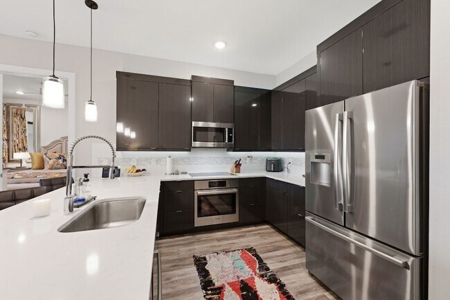 Building Photo - 15260 TX-105