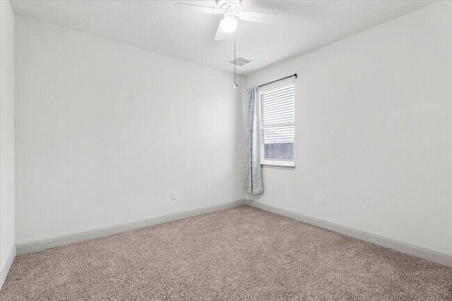 Building Photo - 18017 Nepi Dr