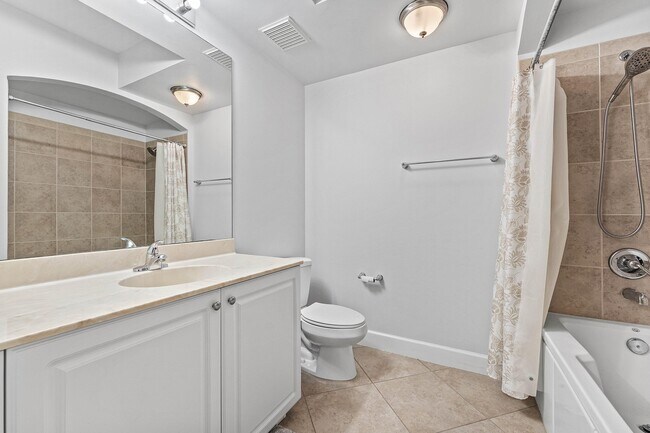 Building Photo - 3308 Renaissance Way