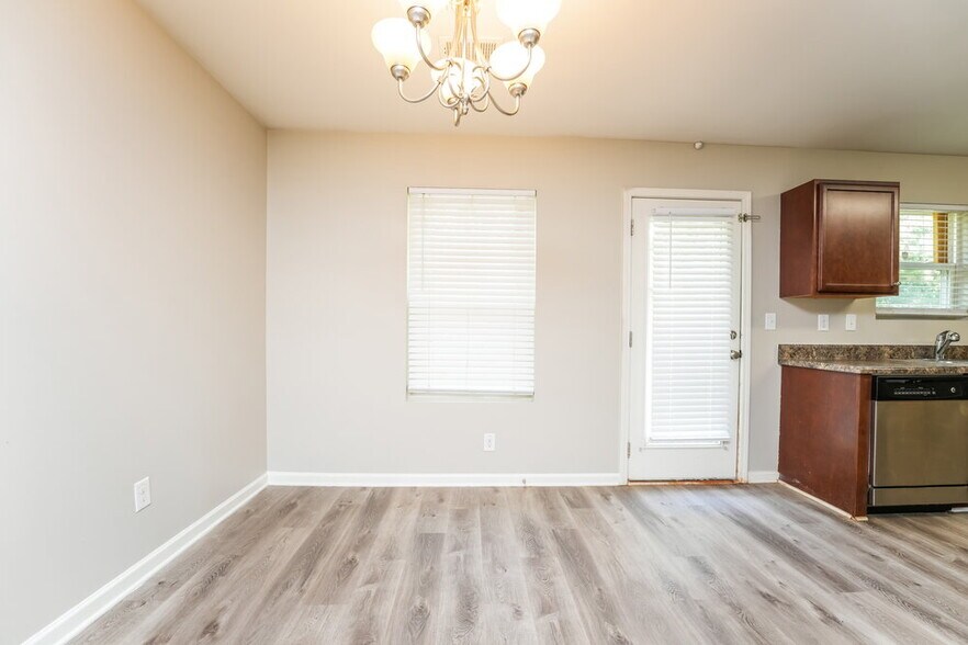 Building Photo - 1223 To Lani Path