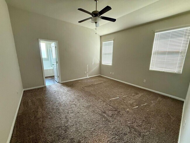 Building Photo - 20515 White Lilac Trail