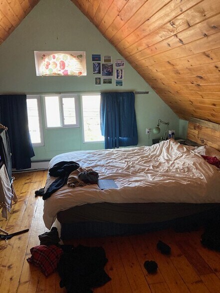 Building Photo - 219 Dwight St