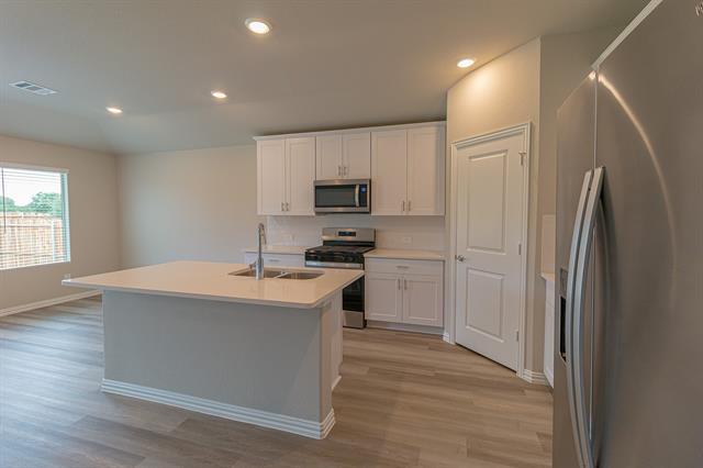 Building Photo - 2209 Dunbar Dr
