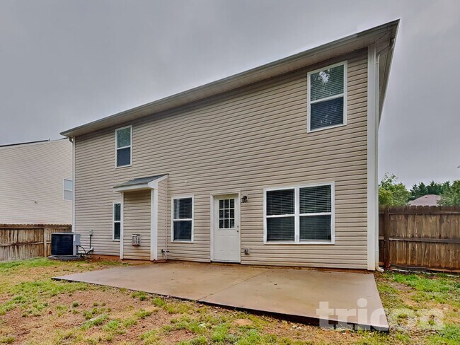 Building Photo - 4582 Brimmer Place Drive Kernersville NC
