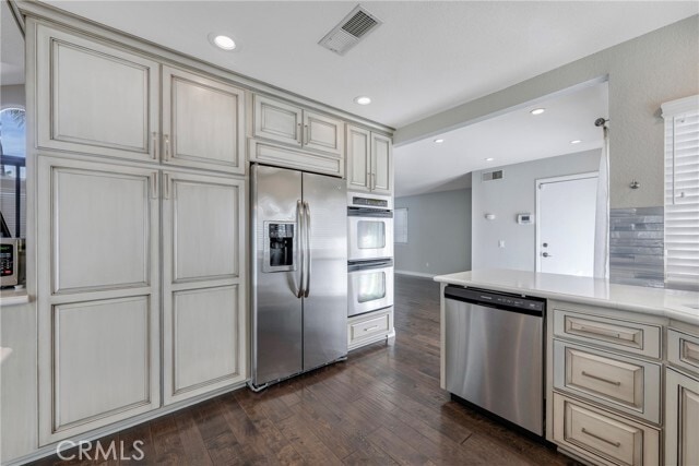 Building Photo - 5963 meadowood COurt