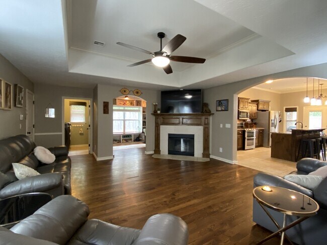 Building Photo - 10713 Masters Cir