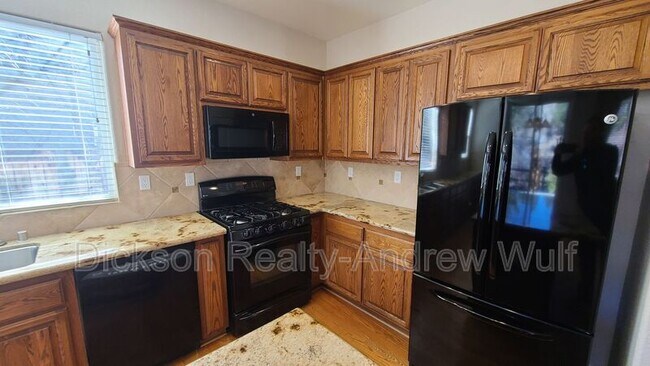 Building Photo - 7867 Morgan Pointe Cir