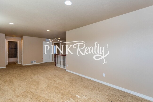 Building Photo - Gorgeous 2 Story Home in Lorson Ranch!!