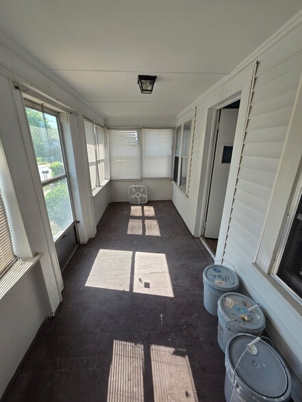 Front enclosed porch - 545 Salley St