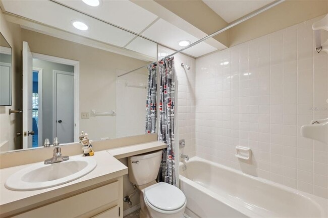 Building Photo - 7522 Heather Walk Dr