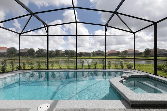 Building Photo - 7227 Oakmoss Loop