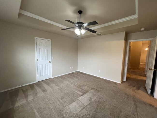 Building Photo - 4205 Cambridge Dr