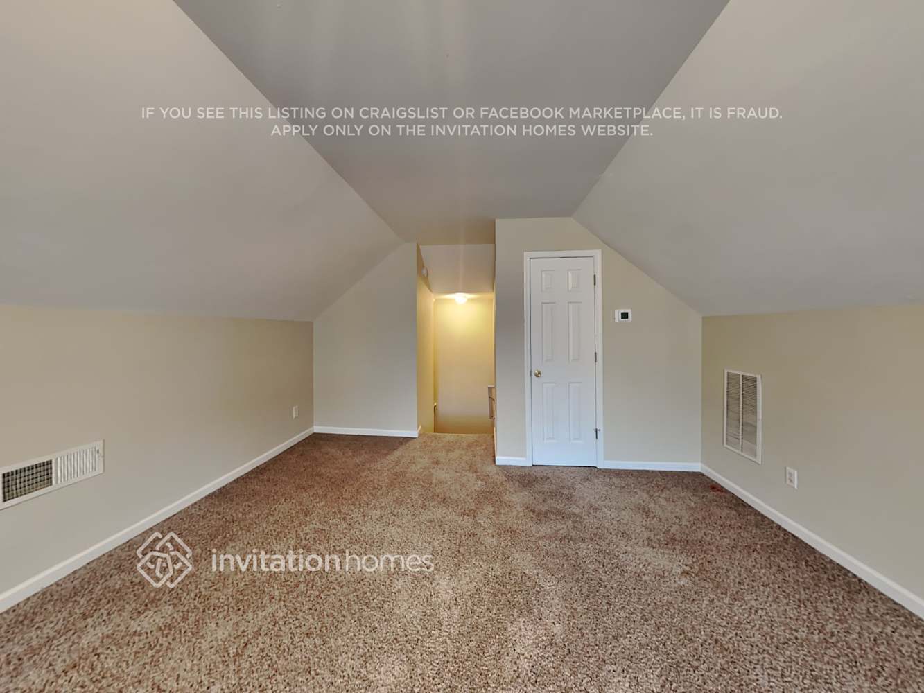 Building Photo - 1215 Chandler Ridge Dr SE