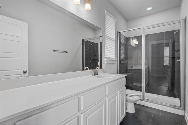 Building Photo - 5317 Daimler Dr