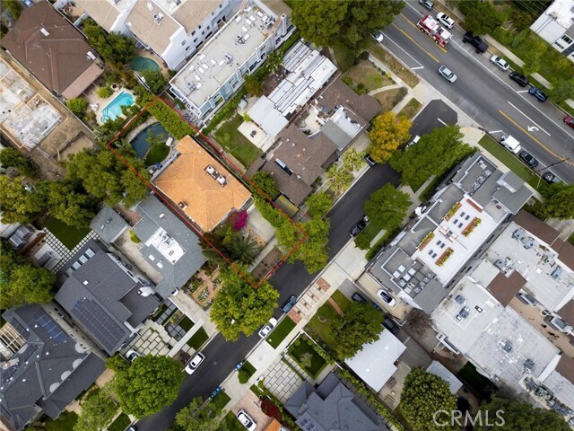 Building Photo - 4343 Shadyglade Ave