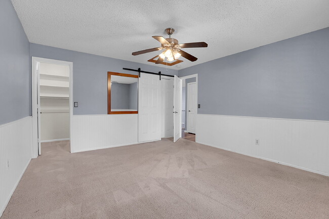 Building Photo - $3,195 - 4 Bed, 2 Bath Home in Broomfield ...