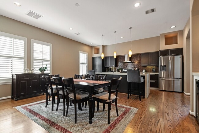 Building Photo - 3935 Gibson St