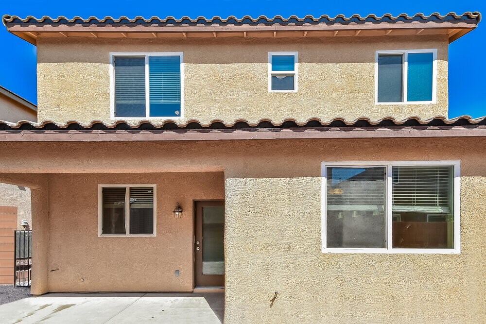Building Photo - 9321 Golden Lad Ave