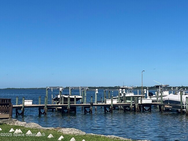 Building Photo - 115 Indian River Dr
