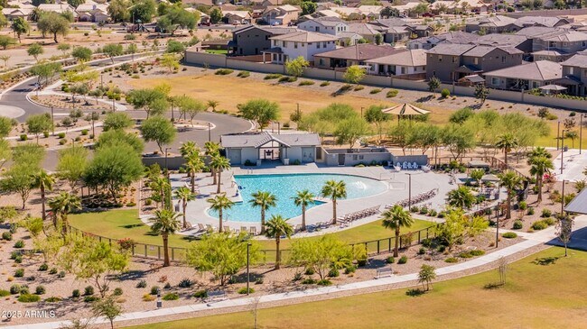 Building Photo - 5654 N 88th Ln