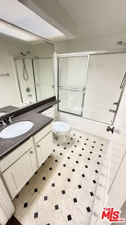 Building Photo - 11065 W Olympic Blvd