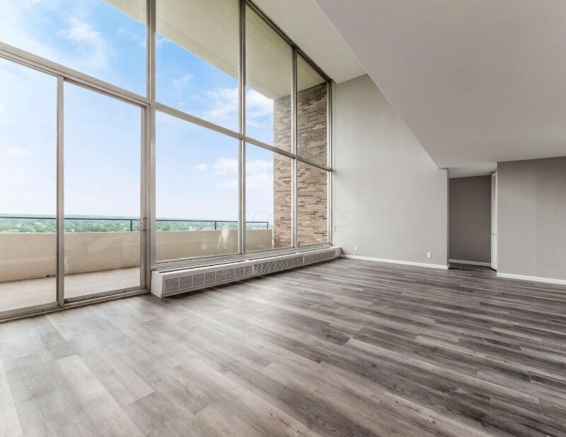 Building Photo - 1000 Urlin Ave