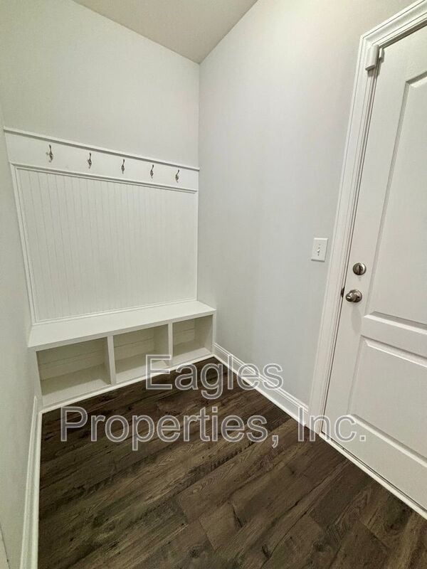 Building Photo - 106 Perignon Dr