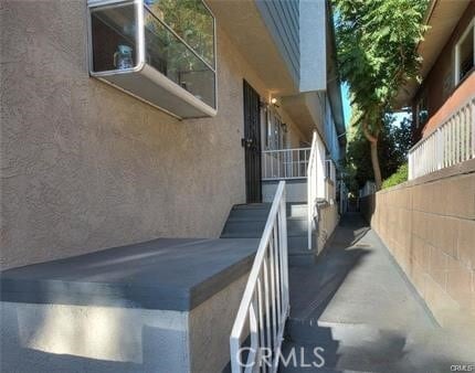 Building Photo - 836 S Sierra Vista Ave