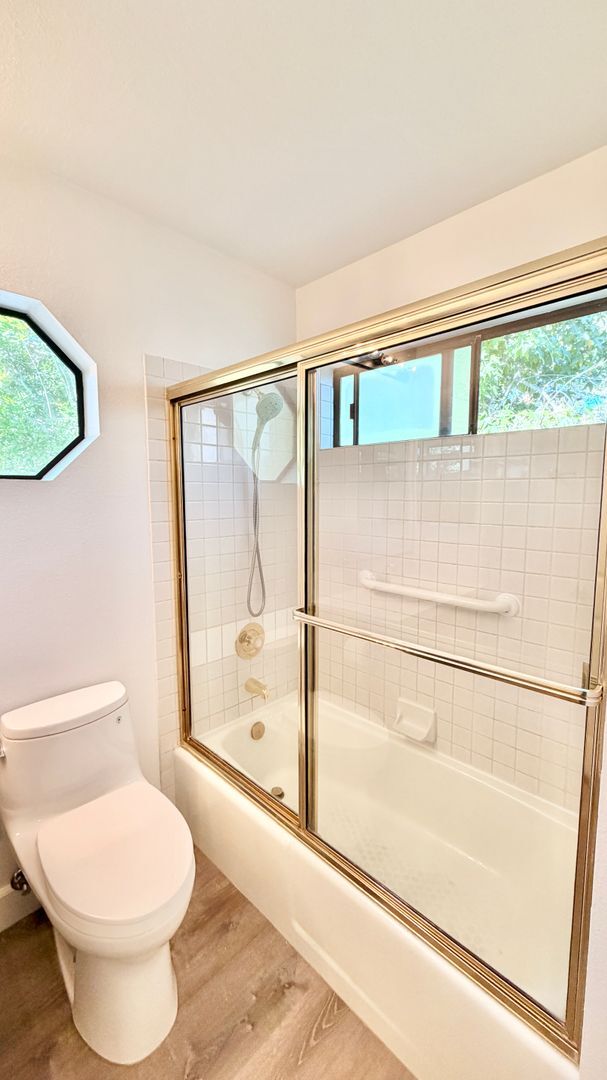 Building Photo - Beautifully Updated & Remodeled Townhome on the Pala Mesa Golf Course in Fallbrook!